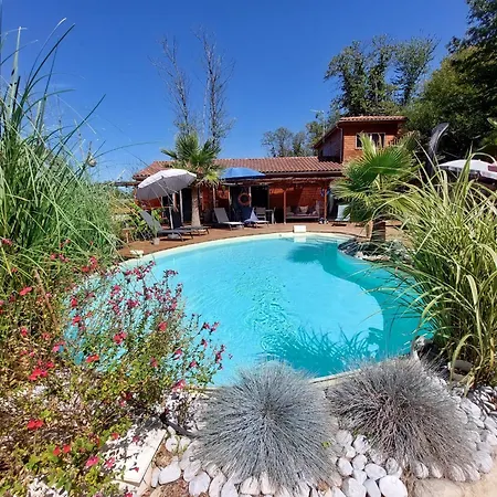 Domaine Du Bois De Treillou Climatise Et Piscine * Vézac